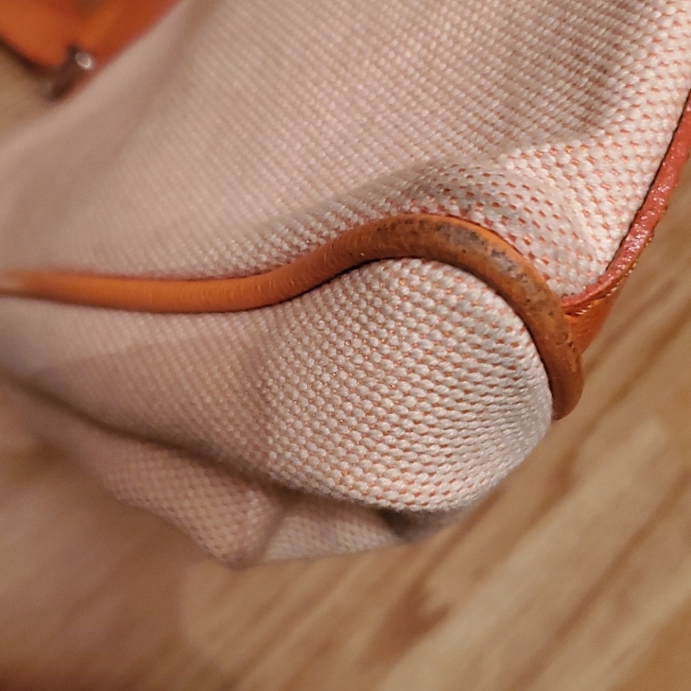 Shoulder bag - Picture 9 of 16